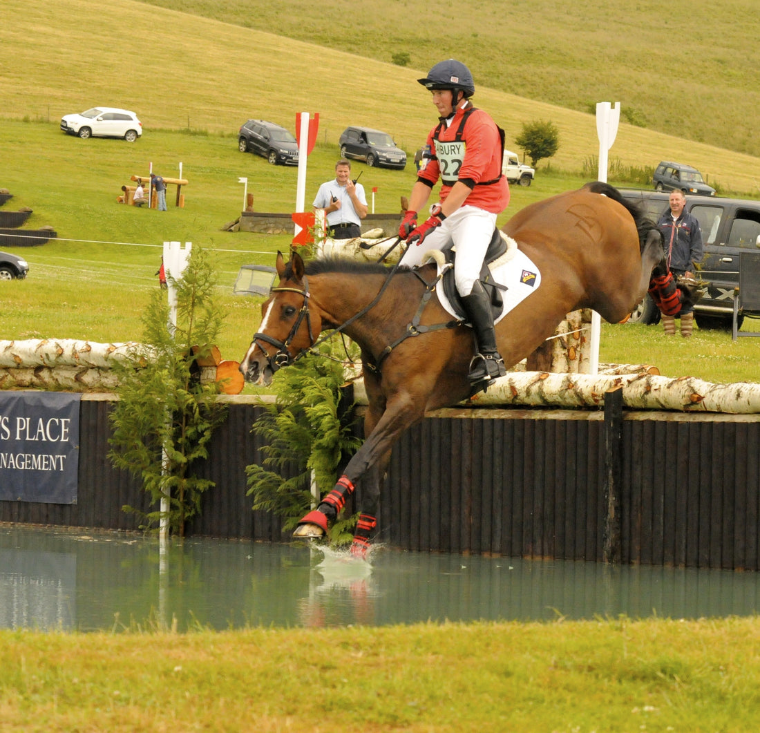 Win at Barbury for David Doel - Treehouse sponsored rider!